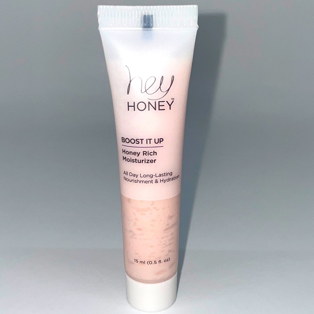 Hey Honey
Boost It Up Honey and Hyaluronic Acid Rich Moisturizer